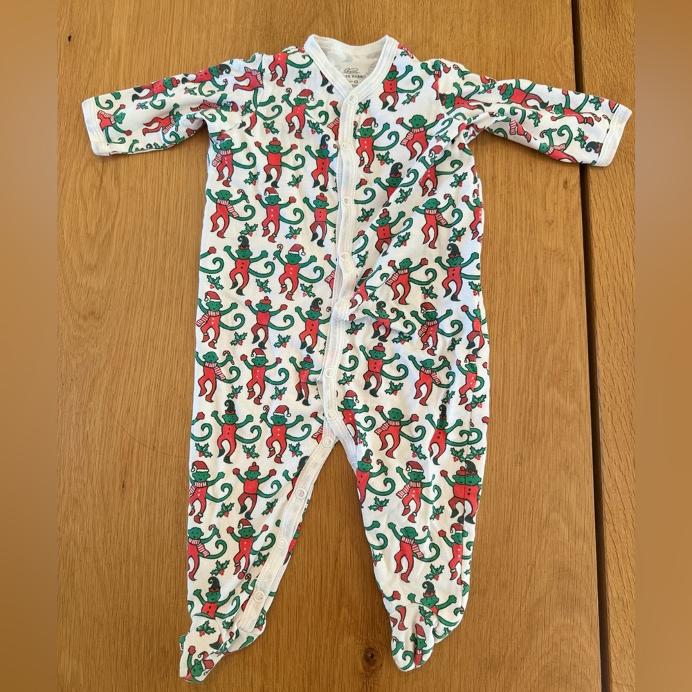 Roller rabbit monkeymas Christmas footie pajamas size 3-6m excellent condition
